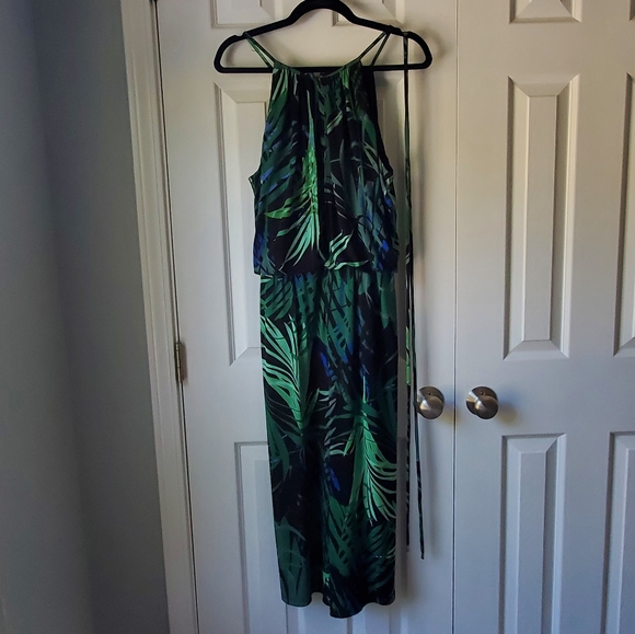 London Times Jungle Palm Cropped Jumpsuit - 12 - Picture 6 of 15